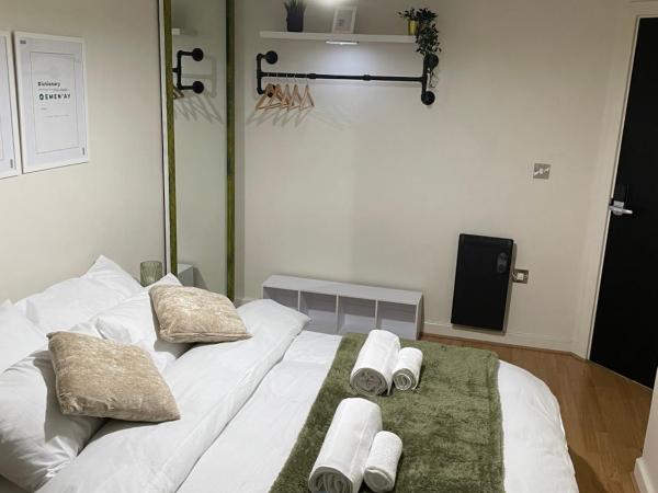 Luxury 1 or 2 bedroom Apartment Birmingham City Centre : photo 3 de la chambre appartement