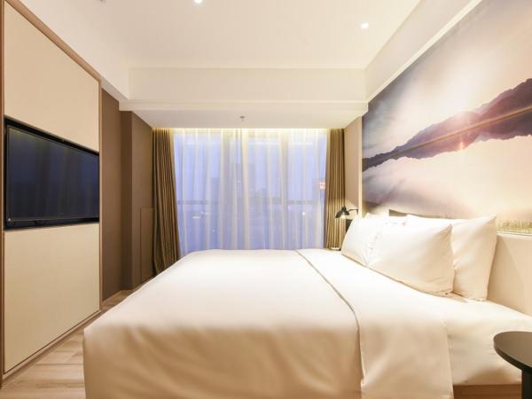 Atour Hotel Shenyang Youth Street Golden Gallery : photo 1 de la chambre suite supérieure avec vue