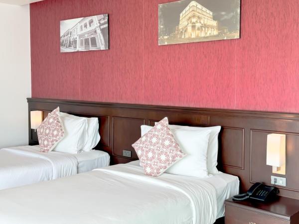 Grand Supicha City Hotel - SHA Plus : photo 2 de la chambre chambre lits jumeaux avec salle de bains privative
