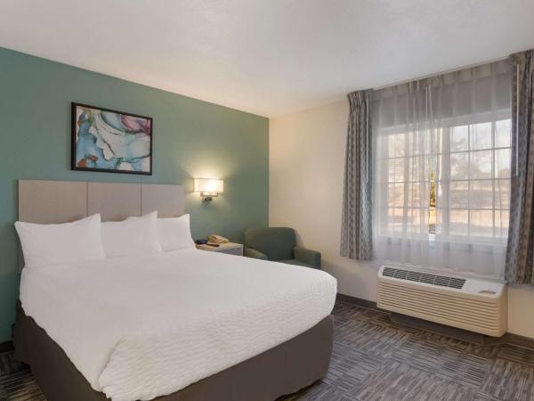 MainStay Suites Louisville Jeffersontown : photo 3 de la chambre chambre lit queen-size standard - non-fumeurs
