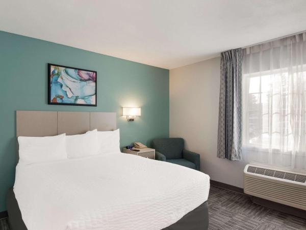MainStay Suites Louisville Jeffersontown : photo 5 de la chambre chambre lit queen-size standard - non-fumeurs