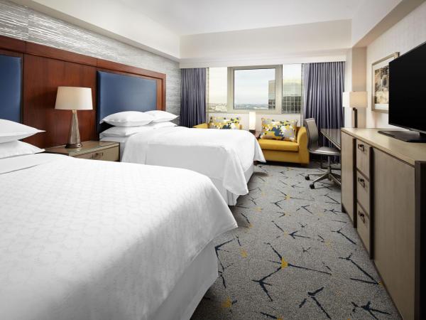 Sheraton Gateway Los Angeles Hotel : photo 1 de la chambre chambre 2 lits queen-size - Étage concierge