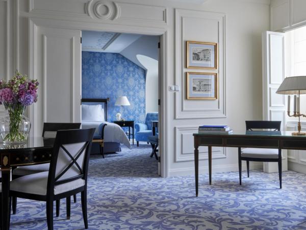 Four Seasons Hotel Prague : photo 1 de la chambre suite renaissance 