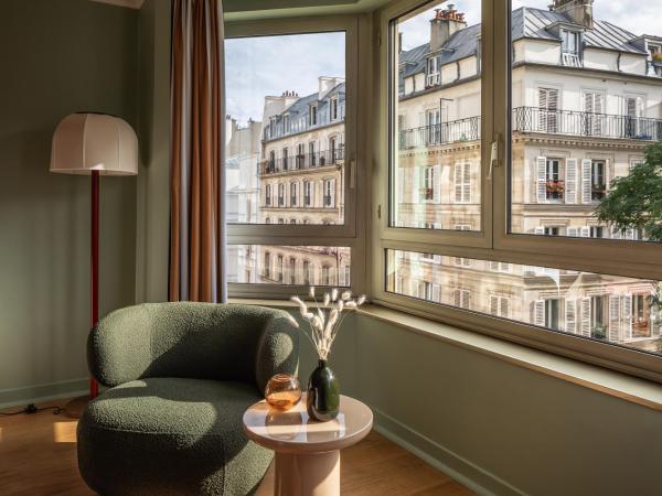 Royal Garden Champs-Élysées : photo 2 de la chambre chambre deluxe