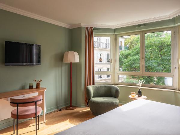 Royal Garden Champs-Élysées : photo 4 de la chambre chambre deluxe