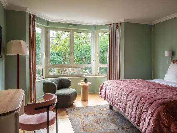 Royal Garden Champs-Élysées : photo 1 de la chambre chambre deluxe