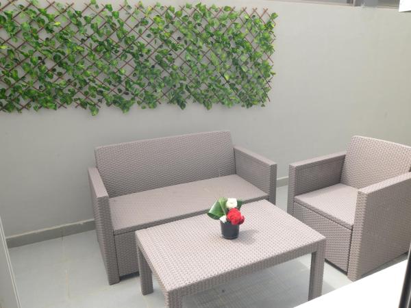 Le Yacht Suites Hotel : photo 4 de la chambre petite chambre double