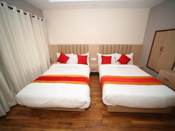 Redstone Regency Hotel : photo 1 de la chambre appartement