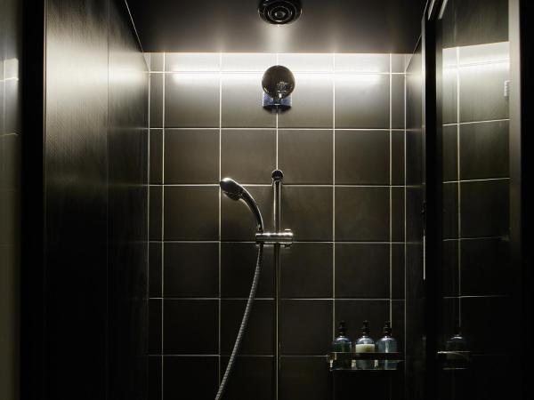 sequence SUIDOBASHI - Tokyo : photo 5 de la chambre chambre double