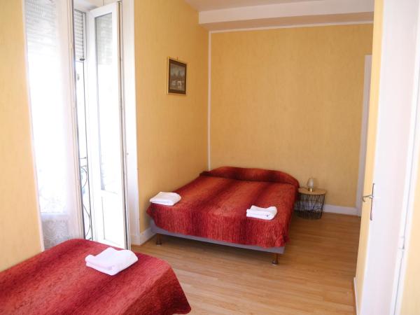 Hôtel restaurant Le Parisien : photo 2 de la chambre chambre triple