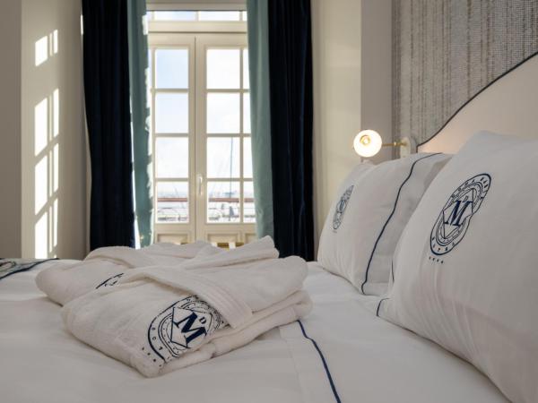 Dona Maria Hotel : photo 2 de la chambre chambre double deluxe - vue sur mer