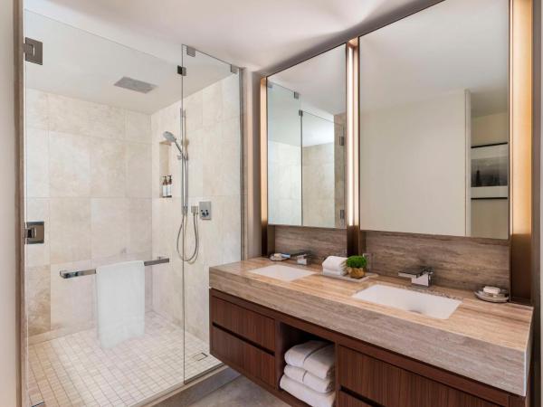Park Hyatt Chicago : photo 5 de la chambre queen room with two queen beds and water tower view