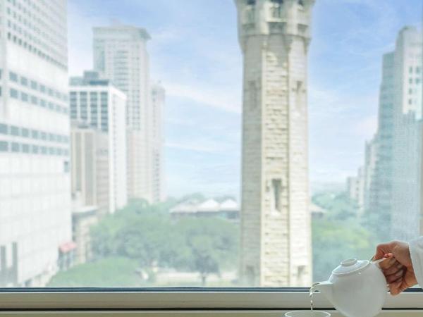Park Hyatt Chicago : photo 3 de la chambre queen room with two queen beds and water tower view