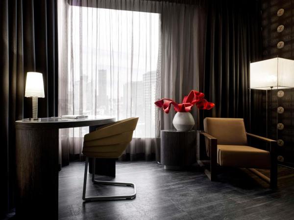Mainport Hotel Rotterdam, a Hilton Affiliate Hotel : photo 2 de la chambre suite spa 1 chambre