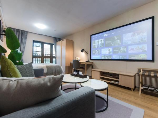 WESU Weisu Service Apartment - Shenzhen University Nanshan Science and Technolog Park : photo 1 de la chambre appartement