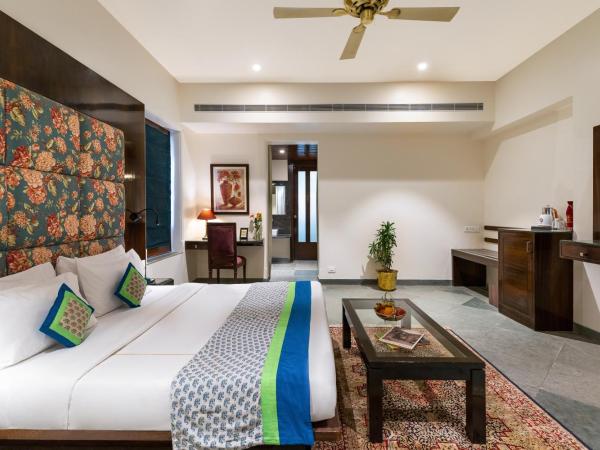 Brahma Niwas - Best Lake View Hotel in Udaipur : photo 1 de la chambre suite familiale
