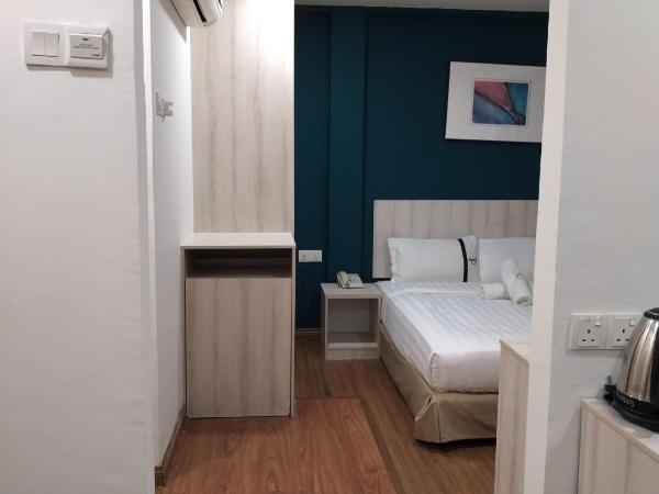 Smile Hotel Cheras Taman Segar : photo 2 de la chambre chambre familiale