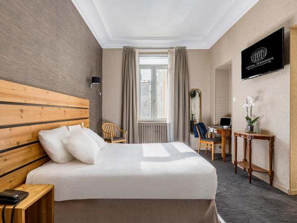 Hôtel Terminus : photo 3 de la chambre chambre lits jumeaux supérieure