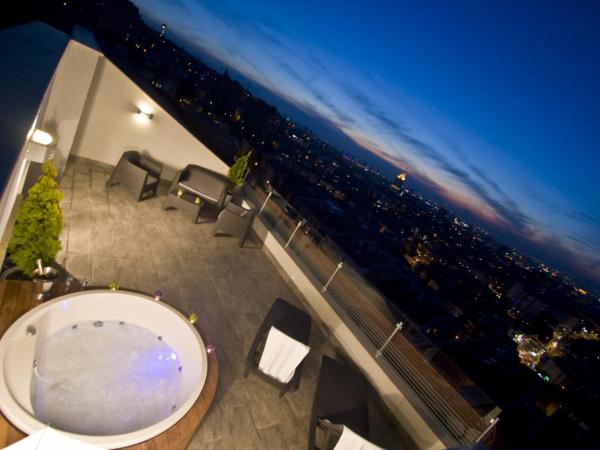 Apart Hotel Best : photo 2 de la chambre suite avec terrasse 