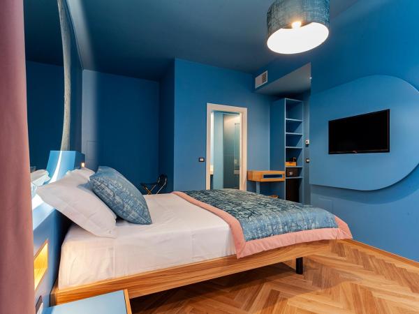 Le Texture Premium Rooms Duomo-Cordusio : photo 5 de la chambre chambre lit queen-size avec baignoire spa