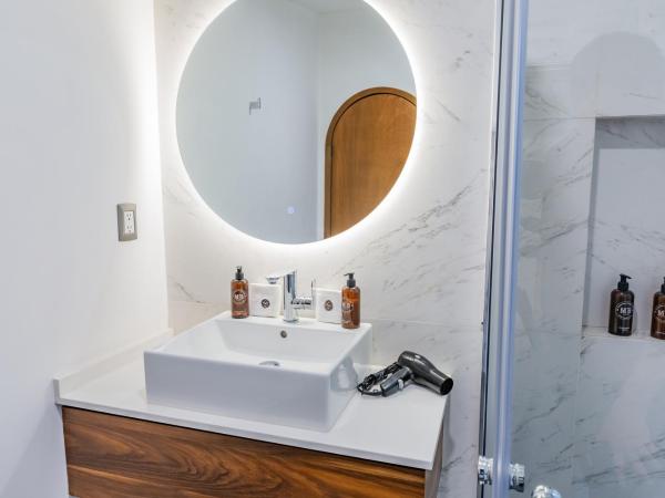 Casa Castillo 15 : photo 3 de la chambre suite lit queen-size deluxe