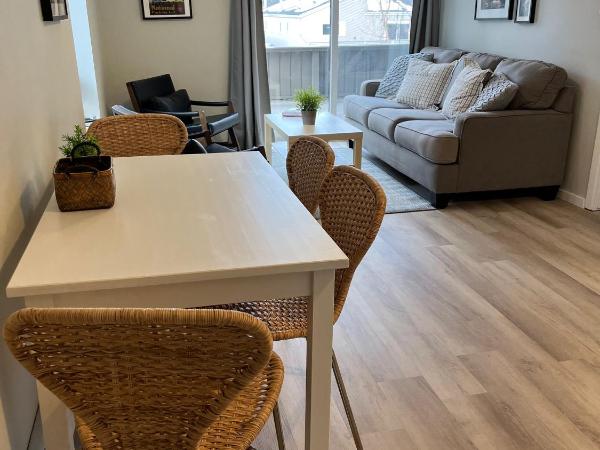 Mountain View Bed & Breakfast : photo 9 de la chambre chambre lit queen-size avec salle de bains privative