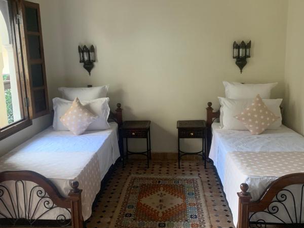 Riad Tidar by Phoenix : photo 2 de la chambre chambre double avec salle de bains privative