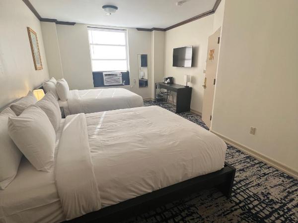 Night Hotel Broadway : photo 2 de la chambre gold, 2 queen beds