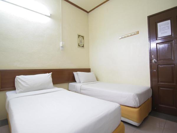 Anggerik Lodging : photo 3 de la chambre chambre familiale