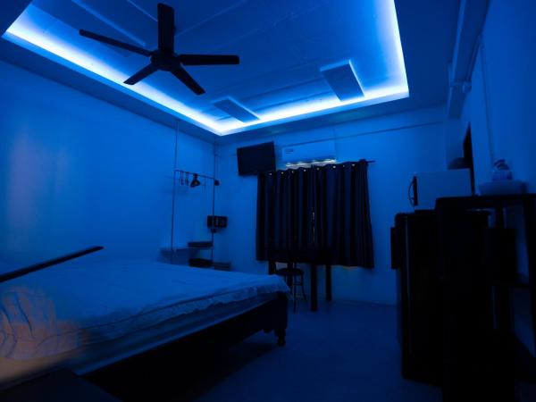 Splash Bar and Guesthouse : photo 10 de la chambre chambre double