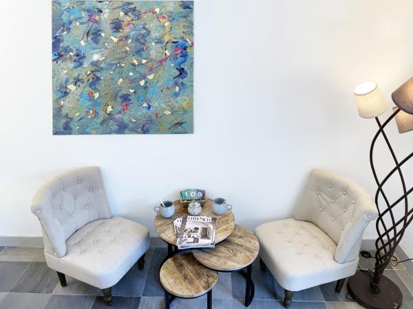 VILLA CANZOMY : photo 5 de la chambre chambre lit king-size - vue sur piscine