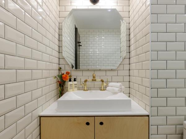 The Anndore House, part of JDV by Hyatt : photo 5 de la chambre chambre d'angle lit king-size