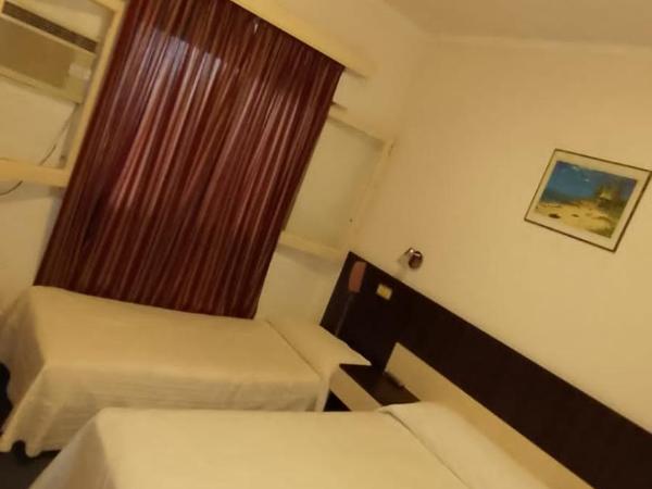 Hotel Cristal : photo 4 de la chambre chambre triple