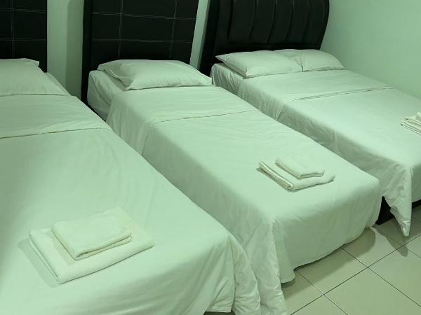 The Glorious Straits Hotel : photo 1 de la chambre chambre triple supérieure