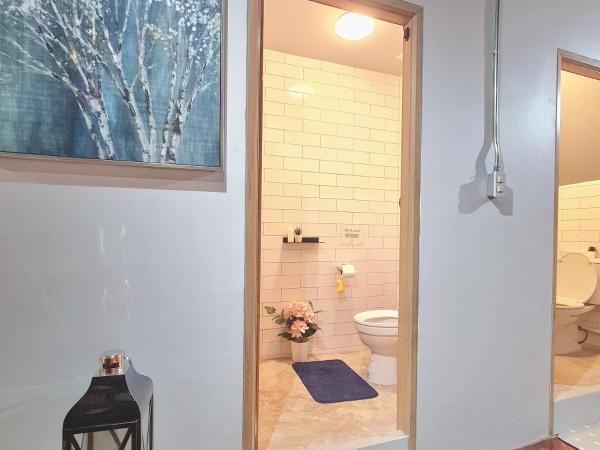 MEEMAW'S House Hostel : photo 6 de la chambre lit dans dortoir mixte de 6 lits