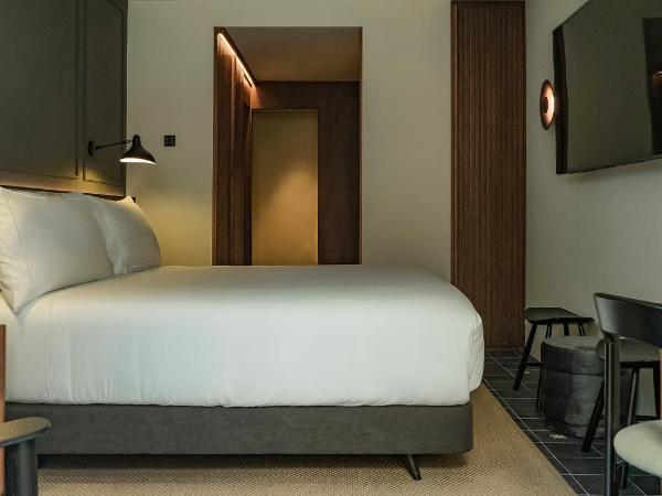 Mercer Plaza Sevilla 5 GL : photo 8 de la chambre chambre deluxe