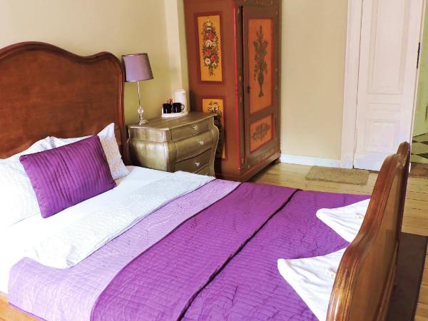 Kamienica Bankowa Residence : photo 2 de la chambre chambre double avec salle de bains séparée