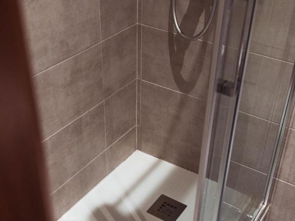 San Sebastián DOT Rooms : photo 1 de la chambre petite chambre double