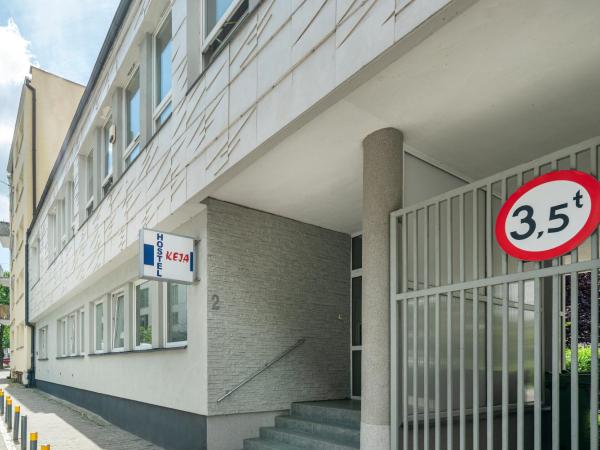 Keja Rooms - Pokoje Noclegi w Centrum Gdyni : photo 6 de la chambre chambre lit king-size