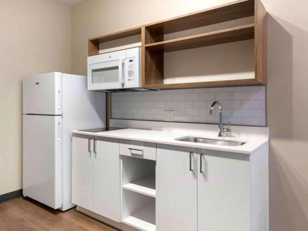 Extended Stay America Premier Suites - Savannah - Pooler : photo 4 de la chambre studio lit queen-size - non-fumeurs