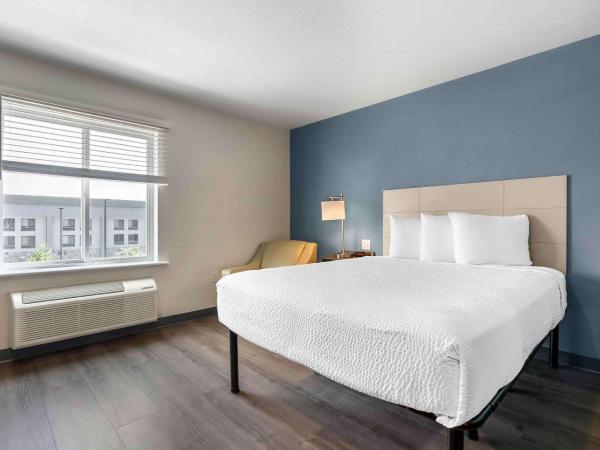 Extended Stay America Suites - Portland - East : photo 1 de la chambre chambre lit queen-size 