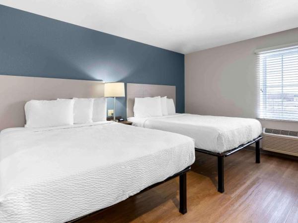 Extended Stay America Suites - Portland - East : photo 1 de la chambre chambre avec 2 grands lits queen-size 