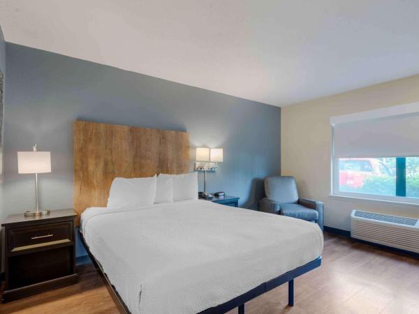 Extended Stay America Suites - Charlotte - University Place : photo 1 de la chambre studio avec 1 lit queen-size - accessible aux personnes à mobilité réduite - non-fumeurs