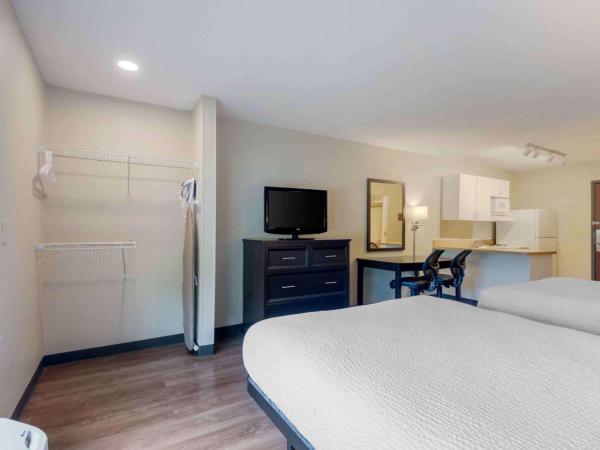Extended Stay America Suites - Charlotte - University Place : photo 3 de la chambre studio avec 2 lits doubles - non-fumeurs