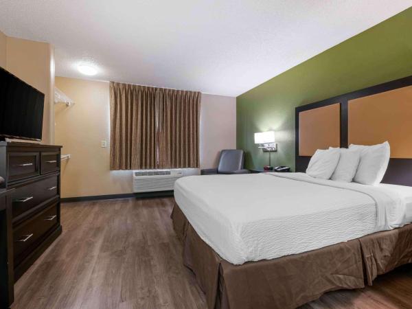 Extended Stay America Select Suites - Orlando - Conven Ctr - Sports Complex : photo 2 de la chambre studio lit queen-size - non-fumeurs