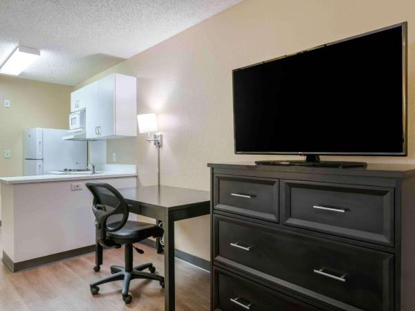 Extended Stay America Select Suites - Orlando - Conven Ctr - Sports Complex : photo 4 de la chambre studio lit queen-size - non-fumeurs
