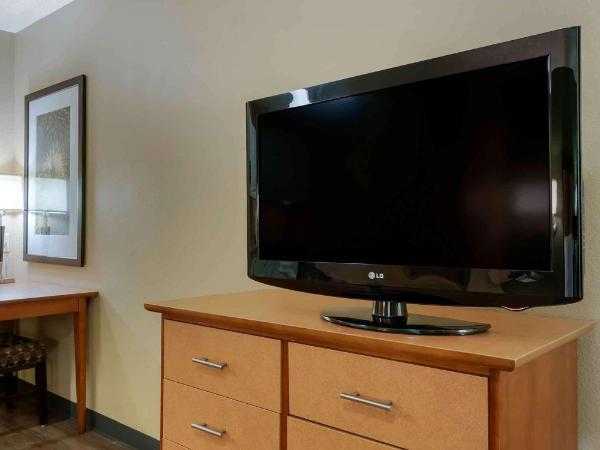 Extended Stay America Suites - Orlando - Orlando Theme Parks - Vineland Rd : photo 3 de la chambre studio lit queen-size - accessible aux personnes à mobilité réduite/non-fumeurs