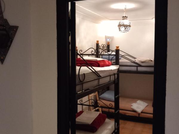 Riad Hostel JAD ZIAD : photo 1 de la chambre lit dans dortoir mixte de 4 lits