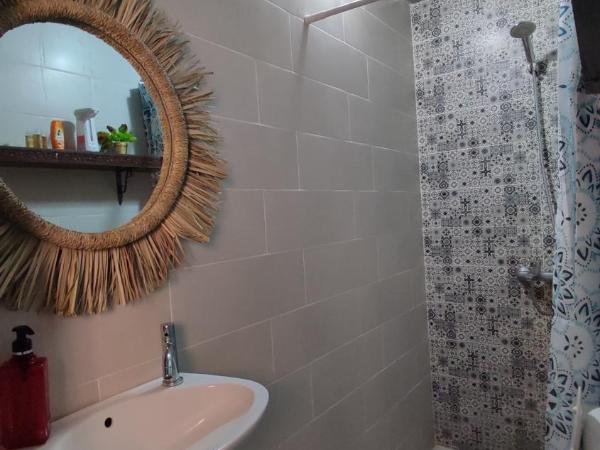 Peace Hotel : photo 4 de la chambre chambre triple