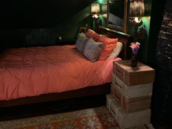 The Villa Toscana : photo 4 de la chambre chambre triple avec salle de bains commune